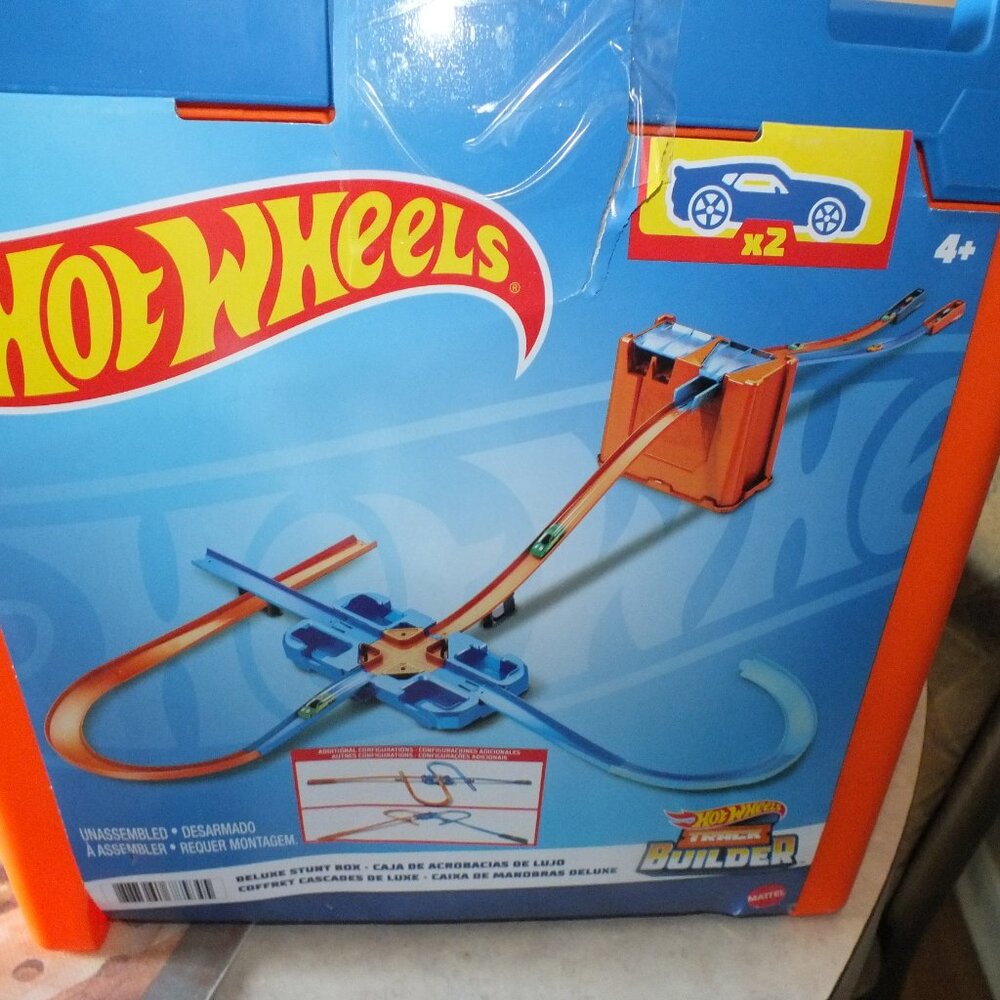 Hot Wheels Toy Car Track Builder Playset